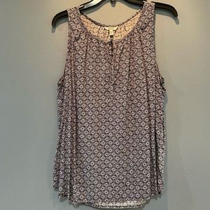 Cool patterned tank, dressy